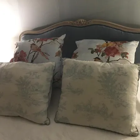 Bed & Breakfast Chateau Des Fouilloux *
